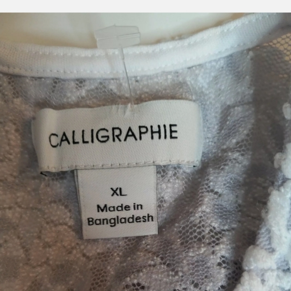 Lace‎ Blouse - Picture 13 of 15